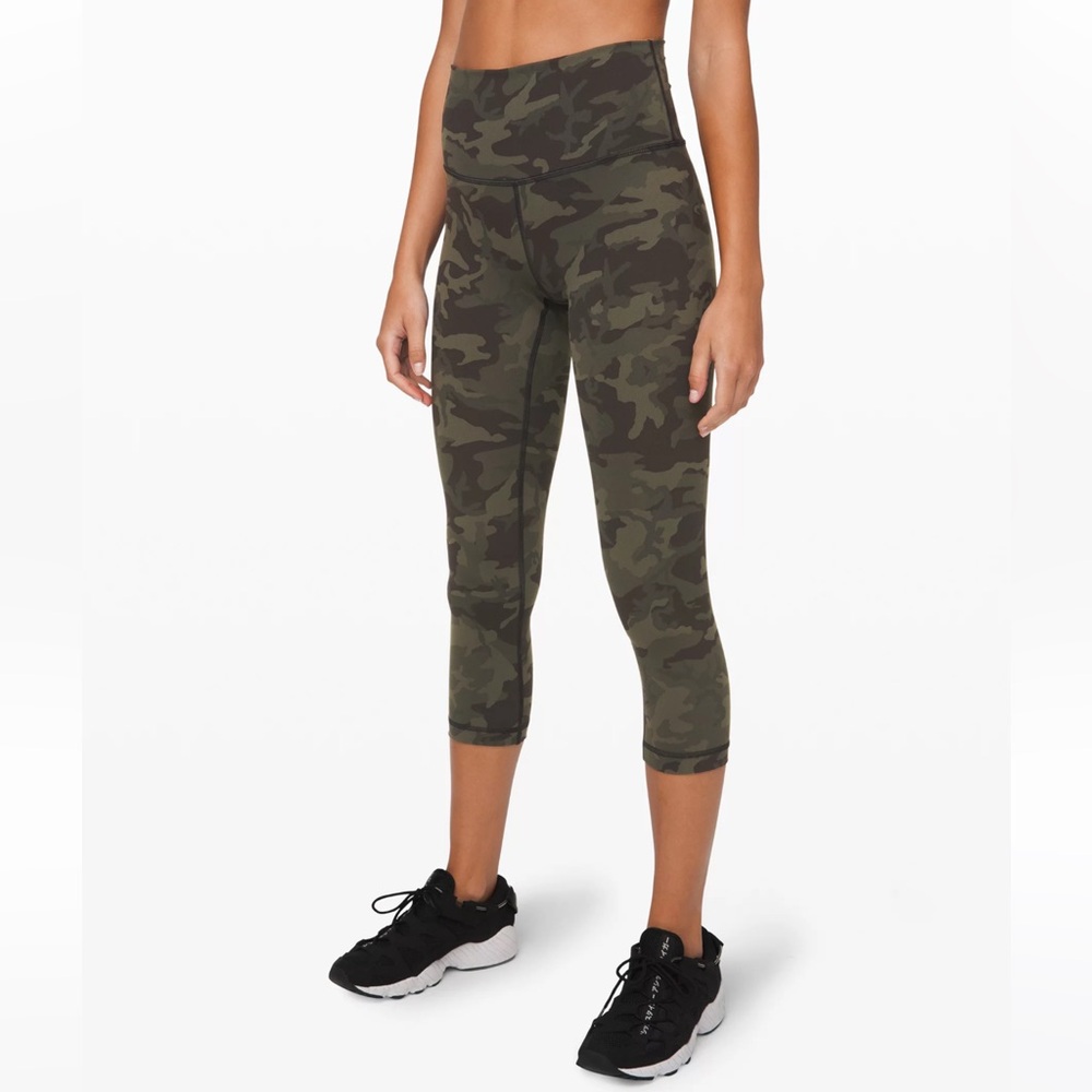 Lululemon Wunder Under High Rise Crop 21" Size 4 Camo